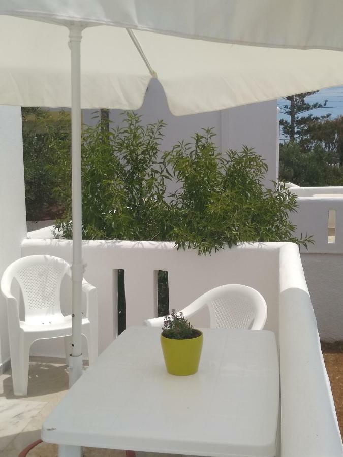 Galaxy Apartments Alikí Екстериор снимка
