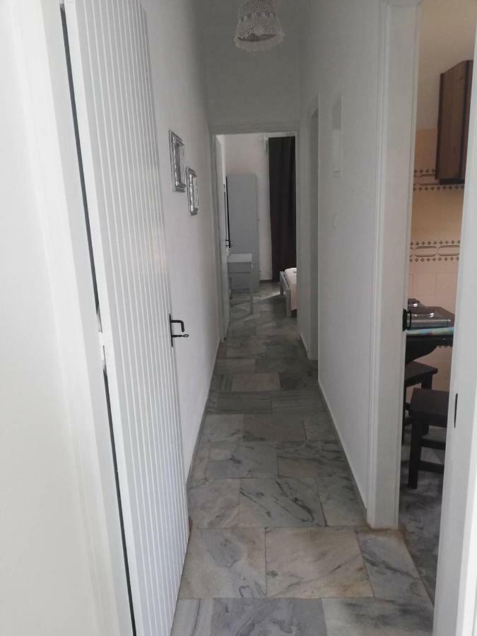 Galaxy Apartments Alikí Екстериор снимка