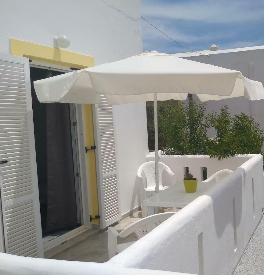 Galaxy Apartments Alikí Екстериор снимка